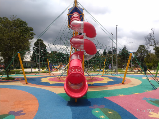 Parque Ciudad De Los Niños