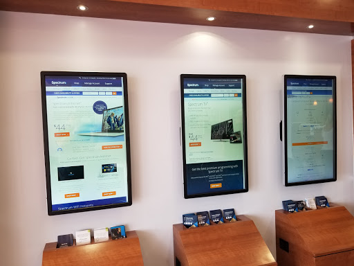 Shopping Mall «Tarpon Mall», reviews and photos, 40952 US-19, Tarpon Springs, FL 34689, USA