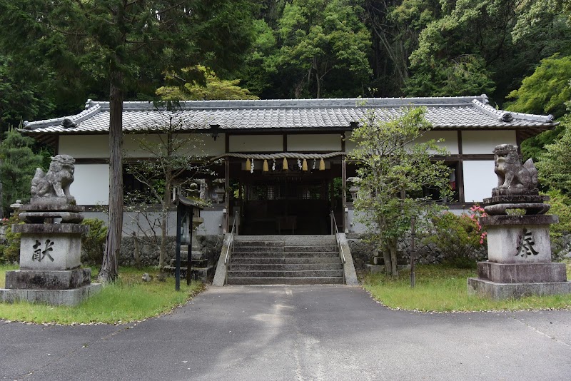 春日神社