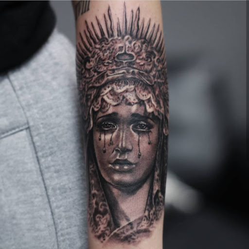 Tattoo Shop «Dark Horse Tattoo Company», reviews and photos, 1111 N Gilbert Rd #108, Gilbert, AZ 85234, USA