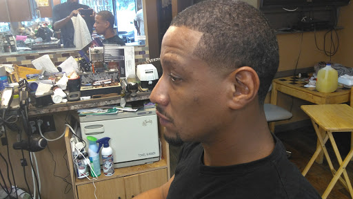 Beauty Salon «Royality Hair Salon», reviews and photos, 7909 Martin Luther King Jr Hwy, Lanham, MD 20706, USA