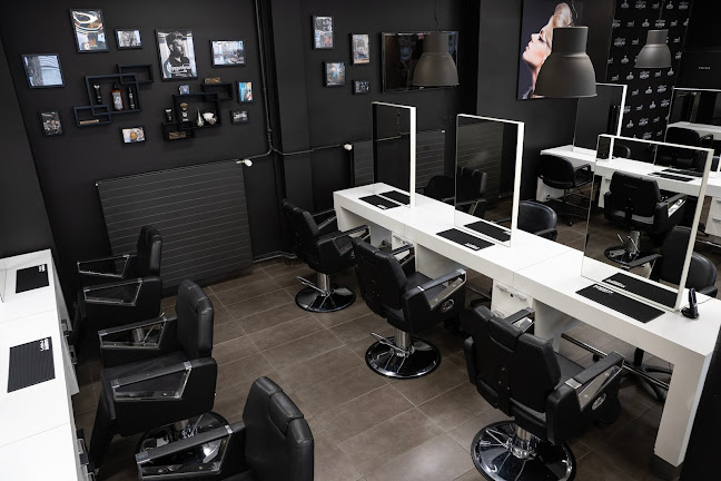 http://www.academiedecoiffure.com/