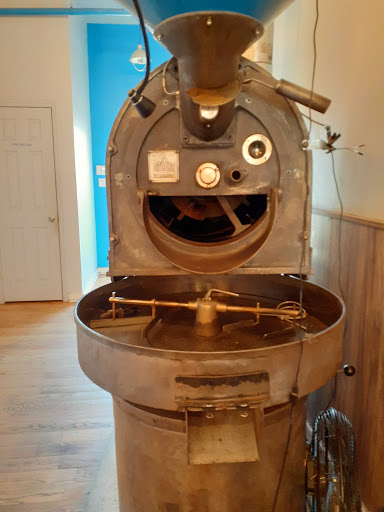 Coffee Shop «Flux Coffee», reviews and photos, 211 Main St, Farmingdale, NY 11735, USA