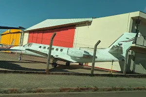Aeroporto Estadual Arthur Siqueira image
