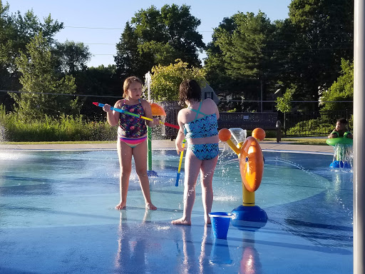 Water Park «Leon Corlew Park & Splash Pad», reviews and photos, E Schwarz St & S Main Street, Edwardsville, IL 62025, USA