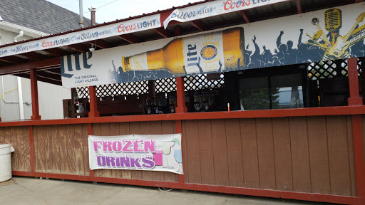 Karaoke Bar «Yankee Bar & Grill», reviews and photos, 5482 Lake Rd E, Geneva, OH 44041, USA
