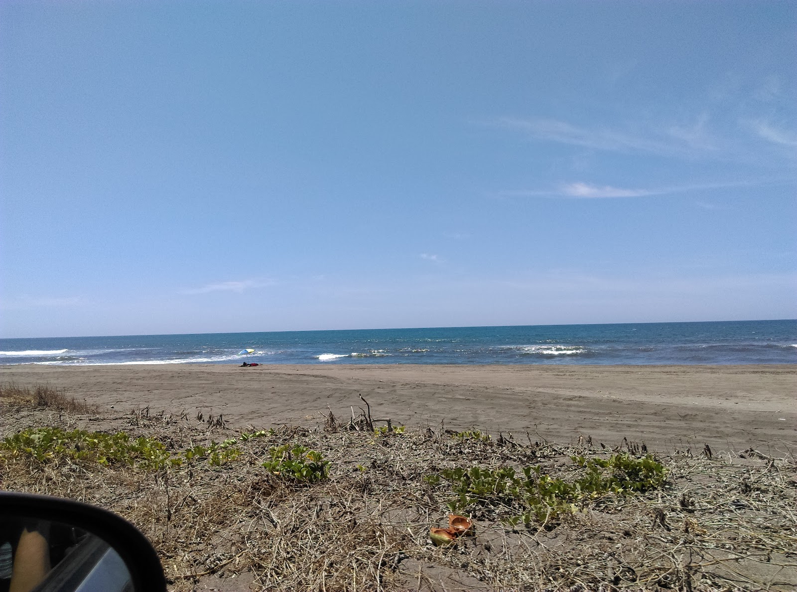 Foto av La Boca de Apiza Beach med medium nivå av renlighet