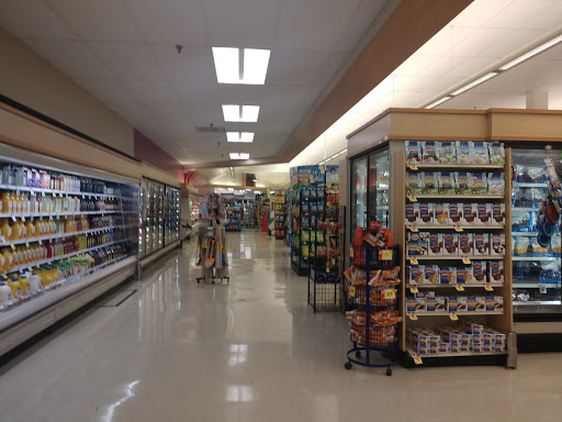 Grocery Store «Stop & Shop», reviews and photos, 1083 Inman Ave, Edison, NJ 08820, USA