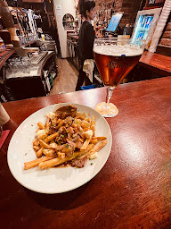 Photo n°48 de The Canadian Embassy Pub à Paris ()