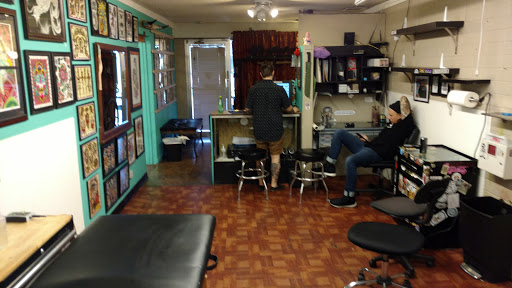 Tattoo Shop «HIGH NOON TATTOO», reviews and photos, 4215 N 16th St #9, Phoenix, AZ 85016, USA