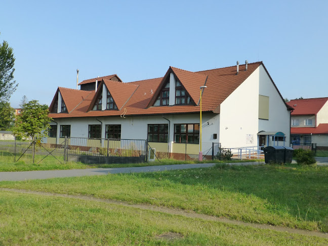 Comentarii opinii despre Školní ateliérová huť