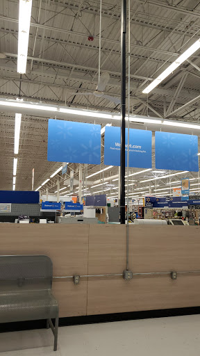 Department Store «Walmart Supercenter», reviews and photos, 1618 W McClain Ave, Scottsburg, IN 47170, USA