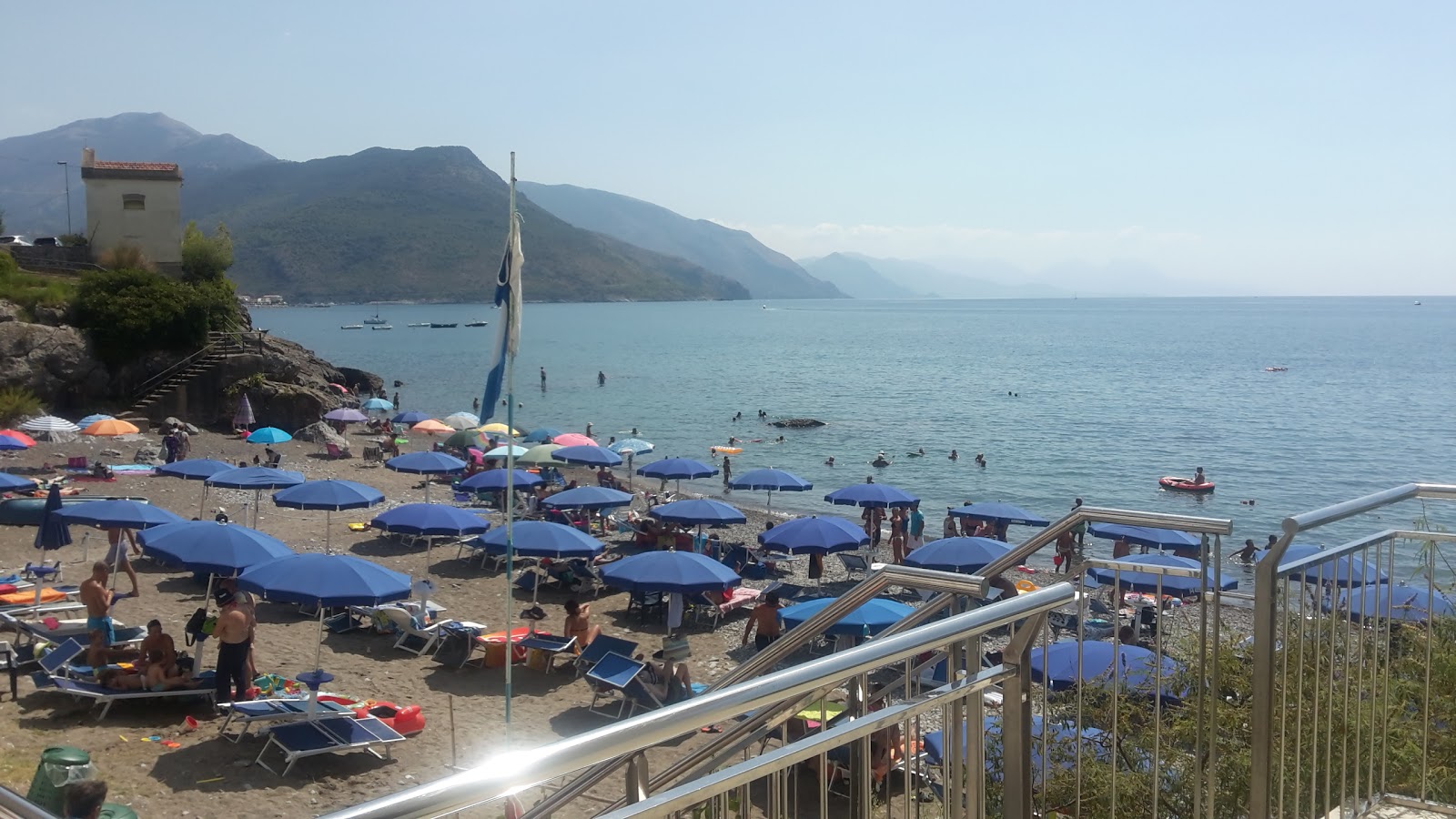 Perla beach photo #8