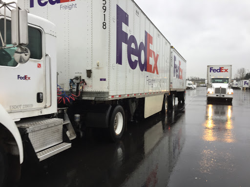 Mailing Service «FedEx Freight», reviews and photos, 750 NE Fazio Way, Portland, OR 97211, USA