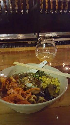 Bar «Craft Conundrum», reviews and photos, 630 Skylark Dr, Charleston, SC 29407, USA