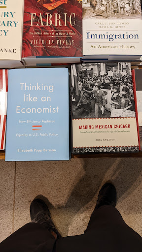 Book Store «Seminary Co-op Bookstore», reviews and photos, 5751 S Woodlawn Ave, Chicago, IL 60637, USA