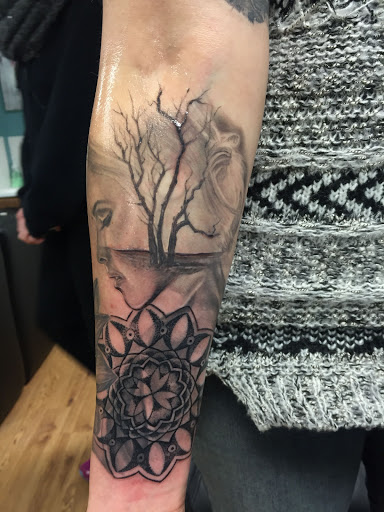 Tattoo Shop «CAUSALITY Tattoo Company», reviews and photos, 60 Connecticut Ave #6, Norwalk, CT 06850, USA