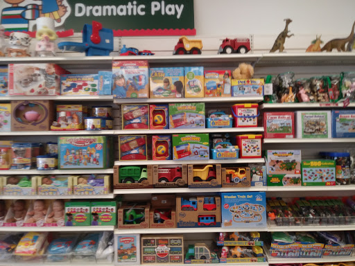 Educational Supply Store «Lakeshore Learning Store», reviews and photos, 1400 Oaklawn Ave, Cranston, RI 02920, USA