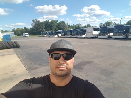 Bus Charter «Croswell VIP Motorcoach Services», reviews and photos, 975 W Main St, Williamsburg, OH 45176, USA