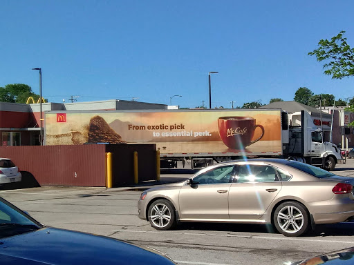 Shopping Mall «Bond Shopping Center», reviews and photos, 1891 S State Rd, Upper Darby, PA 19082, USA