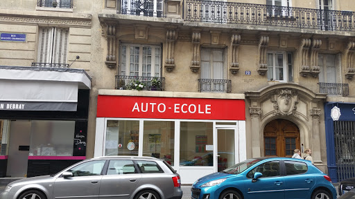 Auto Moto Ecole Paris Porte De Versailles à Paris, Paris