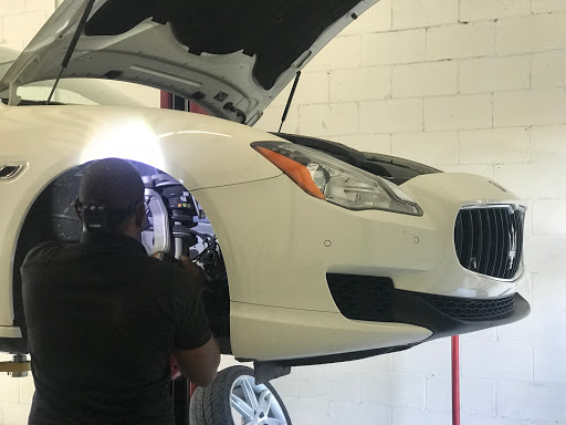 Auto Repair Shop «Euro Motors», reviews and photos, 6663 Narcoossee Rd #154, Orlando, FL 32822, USA