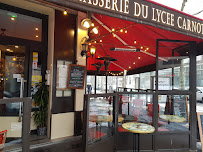 Photos du propriétaire du Restaurant Brasserie du lycée carnot à Paris - n°13