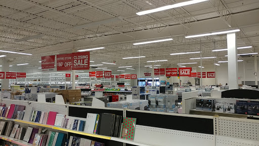 Office Supply Store «Office Depot», reviews and photos, 511 E Roosevelt Rd, Lombard, IL 60148, USA