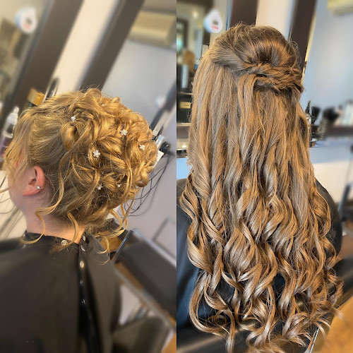 Reviews of Hair Connection in Peterborough - Barber shop