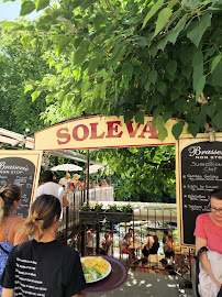 Atmosphère du Restaurant français Soleva à Fontaine-de-Vaucluse - n°2
