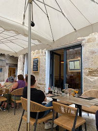 Atmosphère du Restaurant le clérissy à Moustiers-Sainte-Marie - n°6