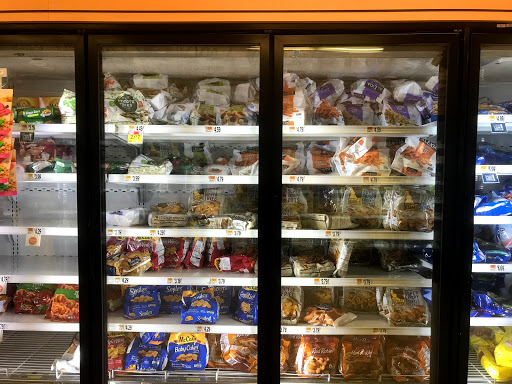 Grocery Store «Stop & Shop», reviews and photos, 213-15 26th Ave, Bayside, NY 11360, USA