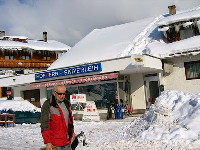 Hofherr Skiverleih - Lermoos 80m Skischulsammelplatz