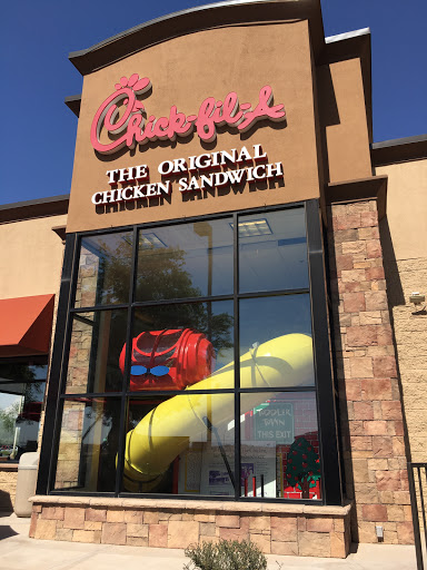 Fast Food Restaurant «Chick-fil-A», reviews and photos, 2533 S Market St, Gilbert, AZ 85295, USA