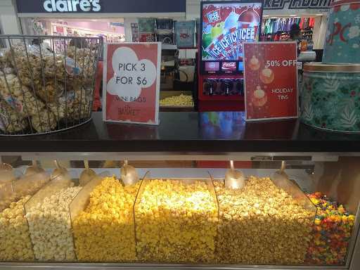 Computer Store «Apple Kenwood Towne Centre», reviews and photos, 7875 Montgomery Rd, Cincinnati, OH 45236, USA