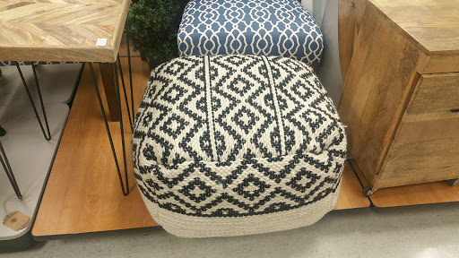 Department Store «T.J. Maxx», reviews and photos, 230 W Virginia St, Crystal Lake, IL 60014, USA