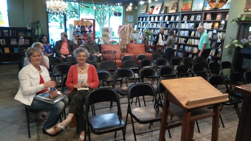 Book Store «FoxTale Book Shoppe», reviews and photos, 105 E Main St, Woodstock, GA 30188, USA