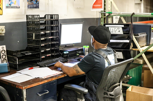 Pet Supply Store «Pet Food Experts Inc», reviews and photos, 3 Martin St, Cumberland, RI 02864, USA