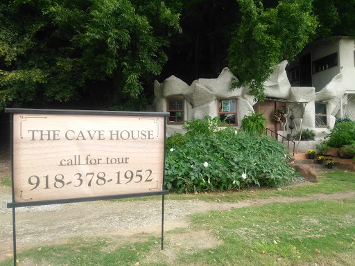 Tourist Attraction «The Cave House - Linda Collier», reviews and photos, 1623 Charles Page Blvd, Tulsa, OK 74127, USA
