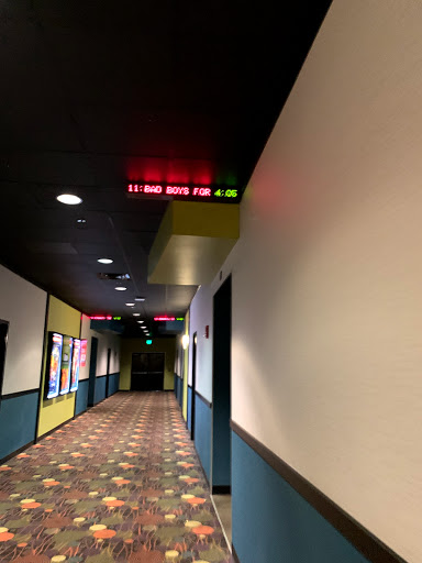 Movie Theater «AMC Florence 12», reviews and photos, 310 Cox Creek Pkwy, Florence, AL 35630, USA