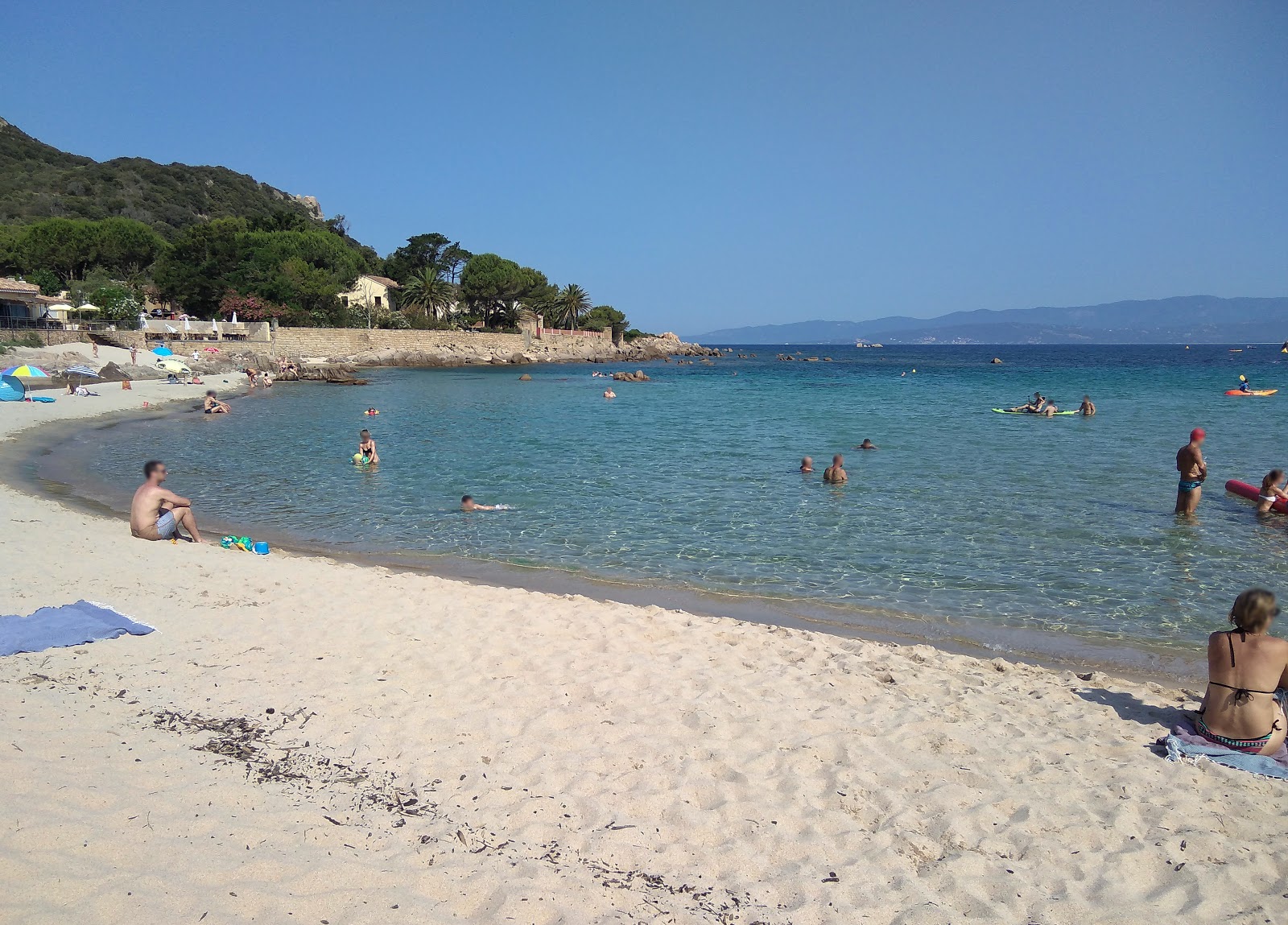 Photo de Portigliolo beach avec moyenne baie