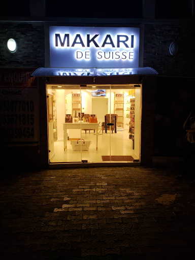Makari, Block 20, Ovonomo mall, plot 32B Admiralty Way, Lekki Phase 1, Lekki, Nigeria, Boutique, state Ogun