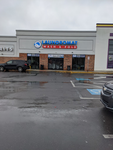 Laundromat «Pennsbury Plaza Laundry Zone», reviews and photos, 229 Plaza Blvd #32, Morrisville, PA 19067, USA