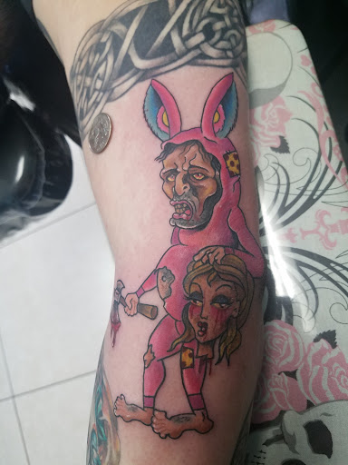 Explore jeep tattoo ideas, creative tattoo ideas in Utica, available at FreeCableTattoos