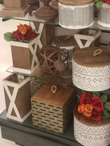 Craft Store «Hobby Lobby», reviews and photos, 1855 Montgomery Hwy #100, Hoover, AL 35244, USA