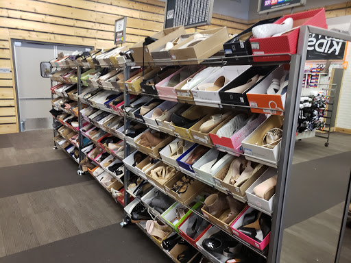 Shoe Store «DSW Designer Shoe Warehouse», reviews and photos, 10060 Reisterstown Rd, Owings Mills, MD 21117, USA