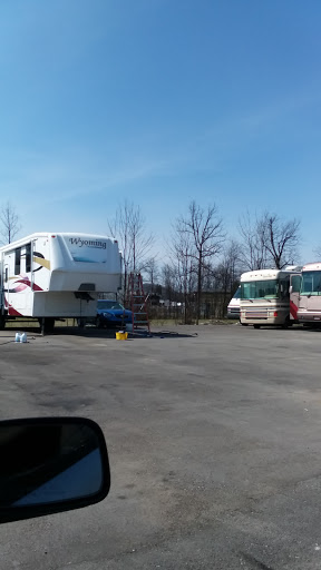 Car Dealer «Bullitt County Auto & RV Sales, Inc.», reviews and photos, 699 N Buckman St, Shepherdsville, KY 40165, USA