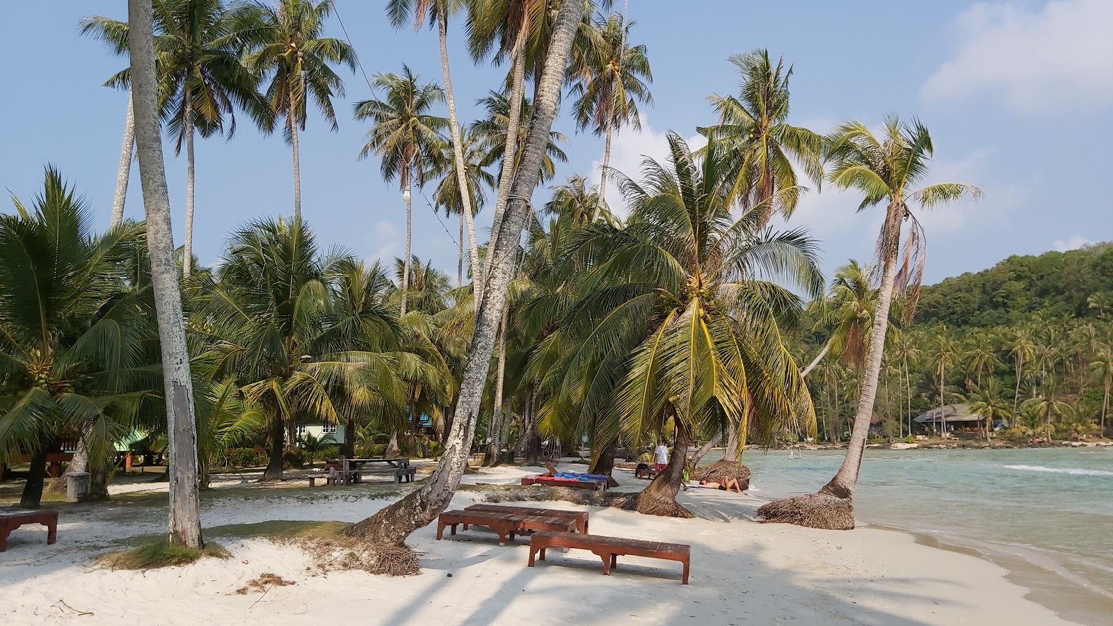 Fotografie cu Plaja Klong Hin - locul popular printre cunoscătorii de relaxare