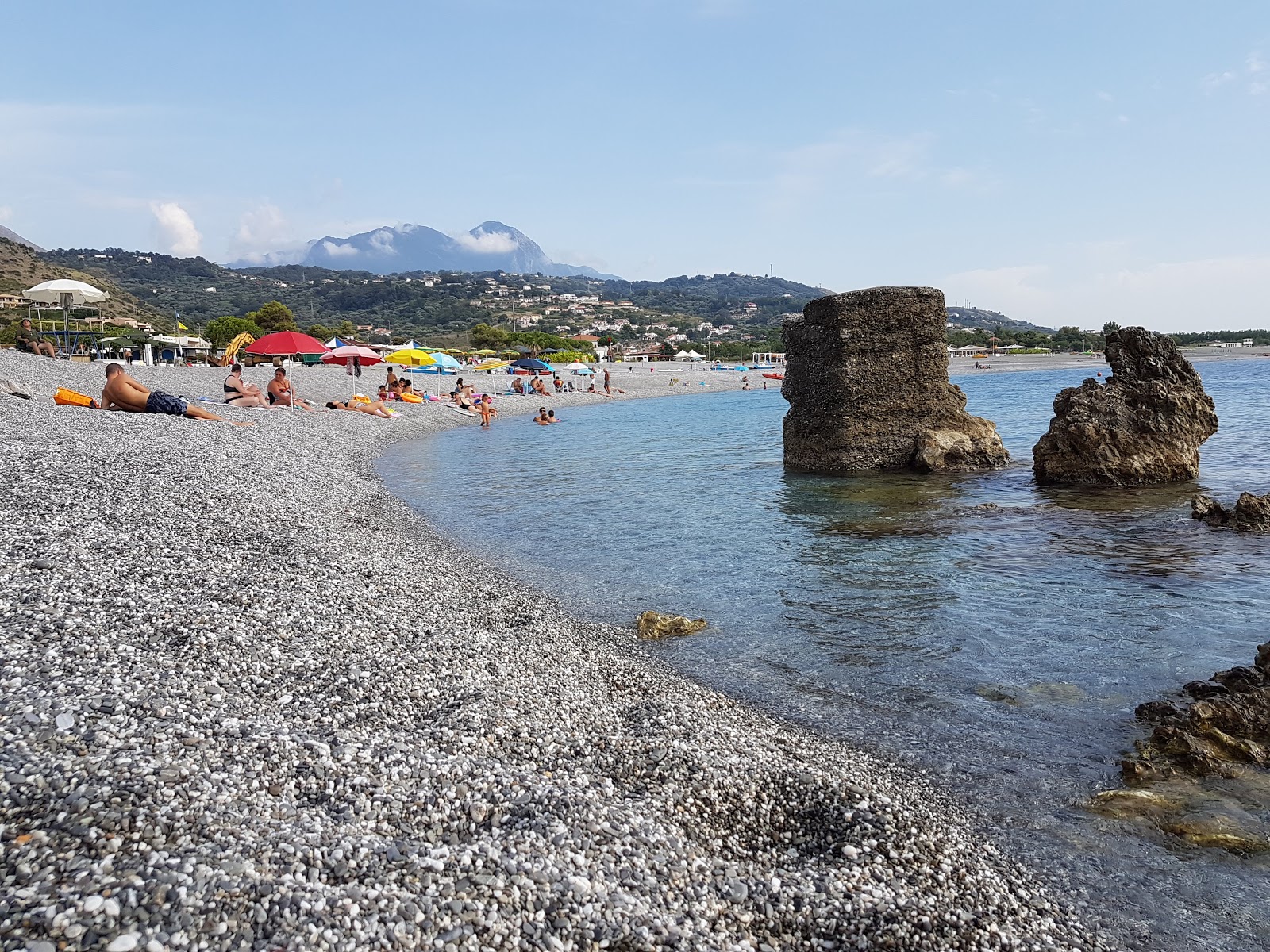 Fotografija Cirella beach z dolga ravna obala