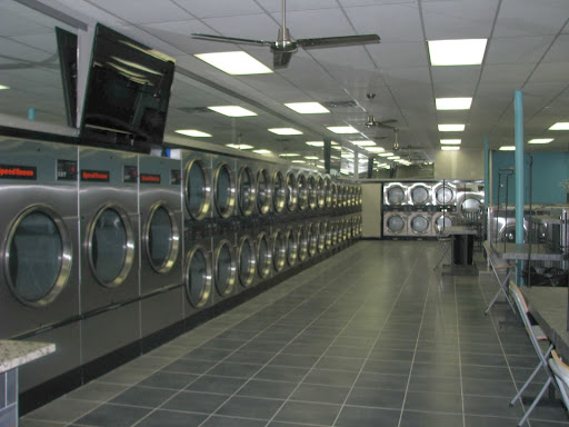 Laundromat «Rose Hill Laundry & Mobile», reviews and photos, 6116 Rose Hill Dr, Alexandria, VA 22310, USA